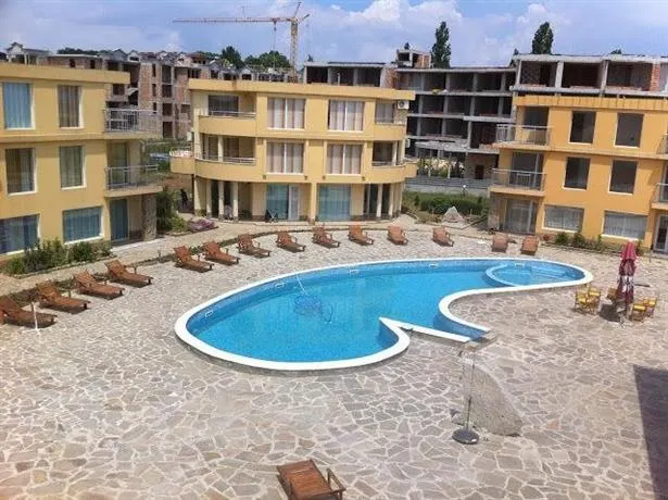 Holiday Village Mapi A1 - Image 1