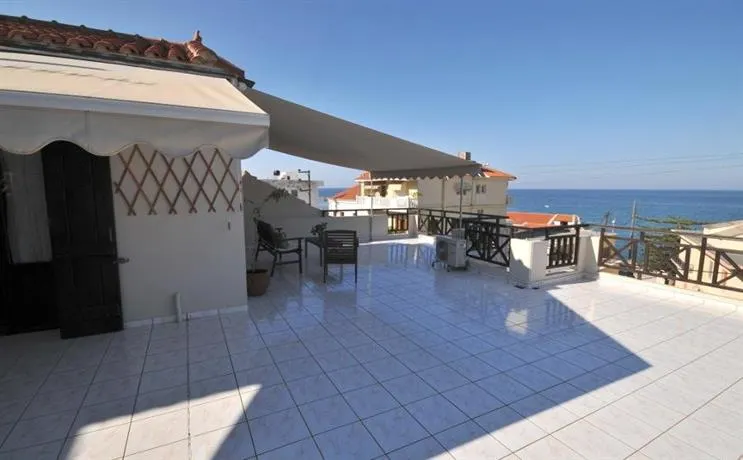 Sandy's Home - Image 1