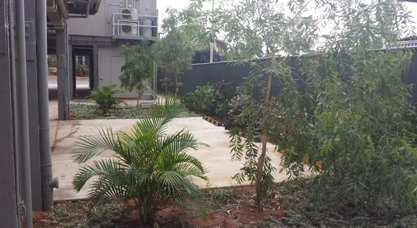Onslow Apartments - Image 1