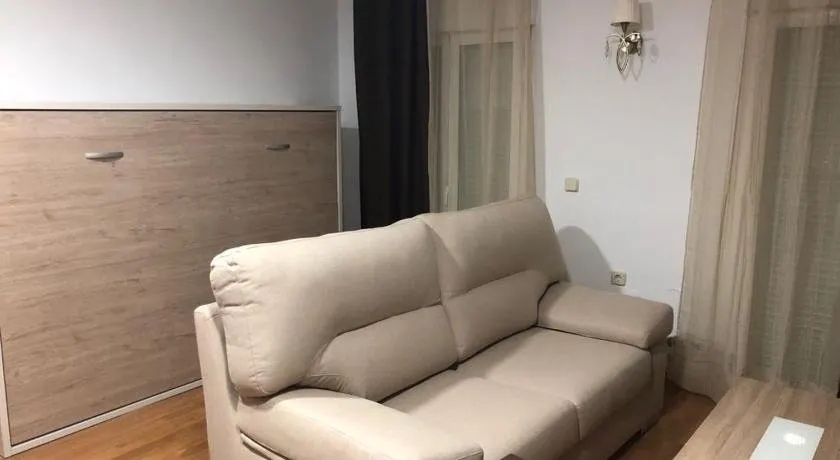 Apartamentos Las Ferrerias - Image 1