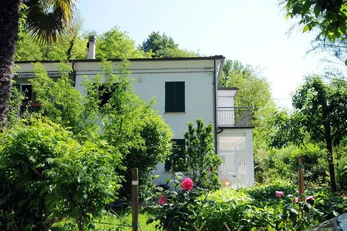 Casa Disma Urbino - Image 1