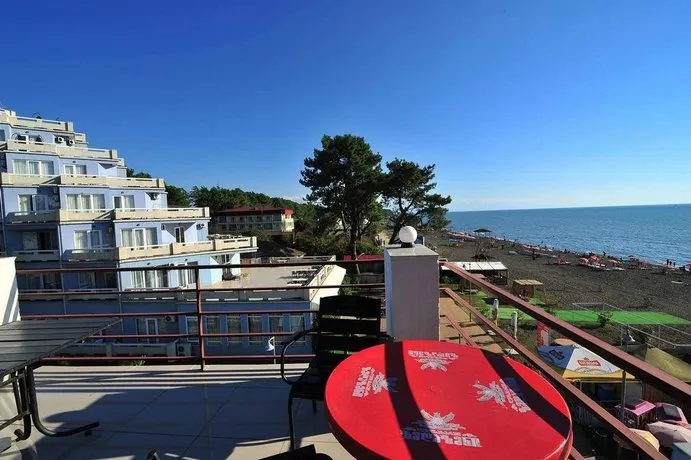 Magnetic Sand Hotel - Image 1