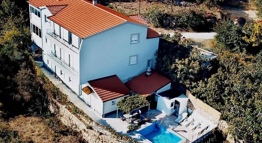 Villa Valenta - Image 1