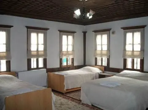 Gulen Konak - Image 1