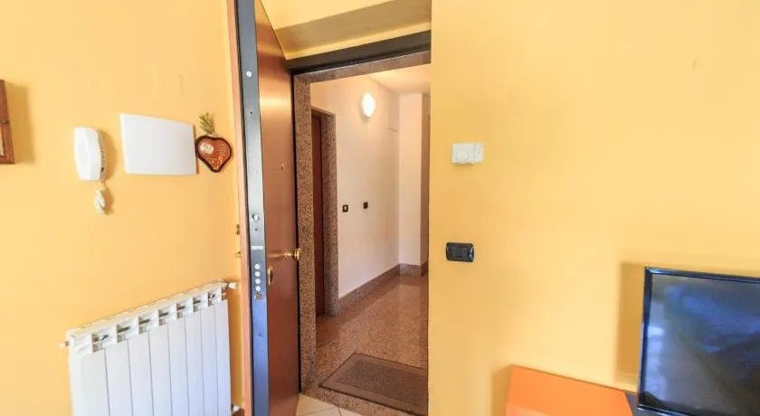 Bilocale a 50 metri dal mare - Image 1