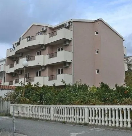 Guest House Zec - Image 1