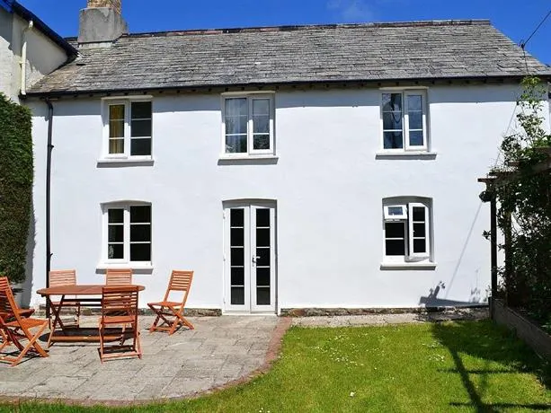 Stibb Farm Cottage at Sandymouth - Image 1