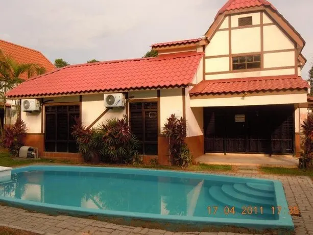 D Faro Bungalow @ A Farmosa Water ThemePark Melaka - Image 1