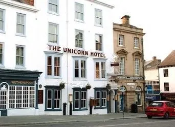 The Unicorn Hotel - Image 1