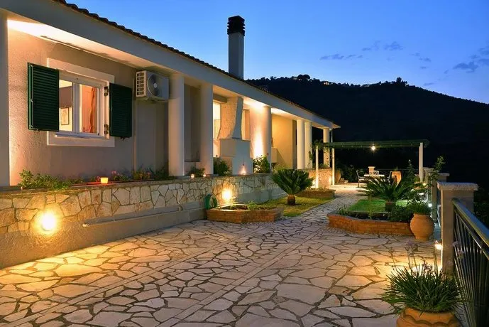 Villa Kouloura - Image 1