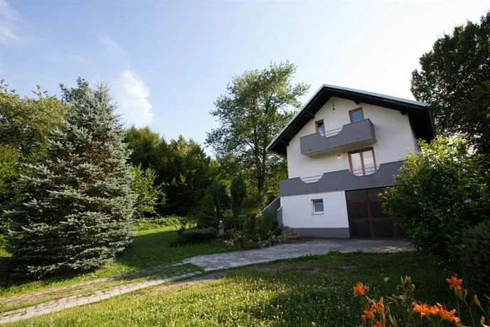 Holiday Home Tin - Image 1