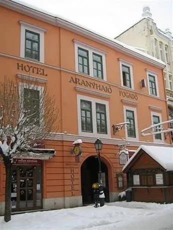 Aranyhajó Fogadó - Image 1