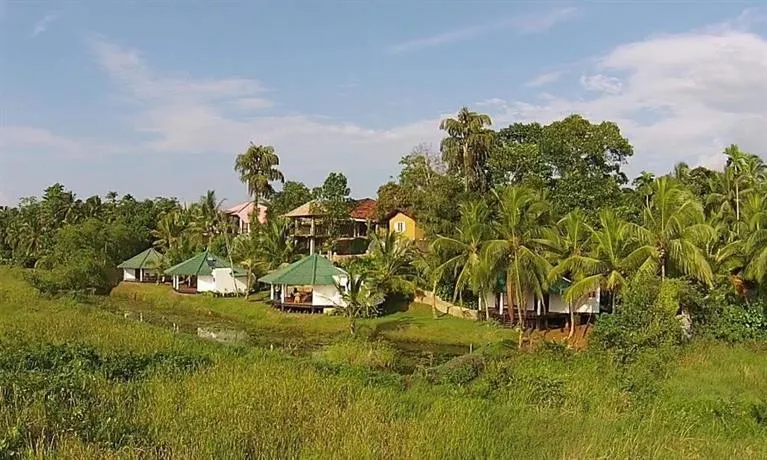 Jungle Heart Cabanas - Image 1