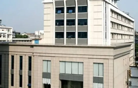 Hubei Development and Reform Commission Training Center Hotel - Image 1
