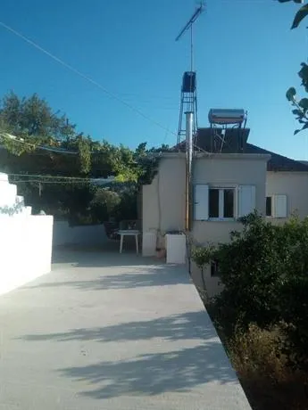 Olympia House - Image 1