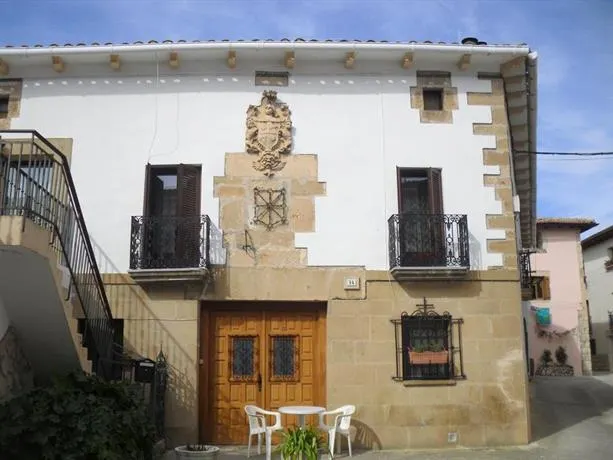 Casa Rural Laguao - Image 1
