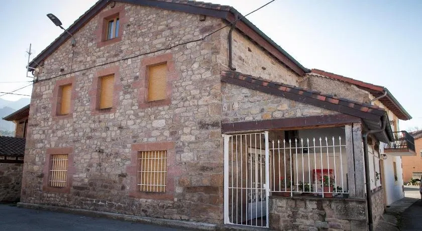 La Casa de Santa Olalla - Image 1