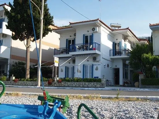 Oceanis Hotel - Image 1