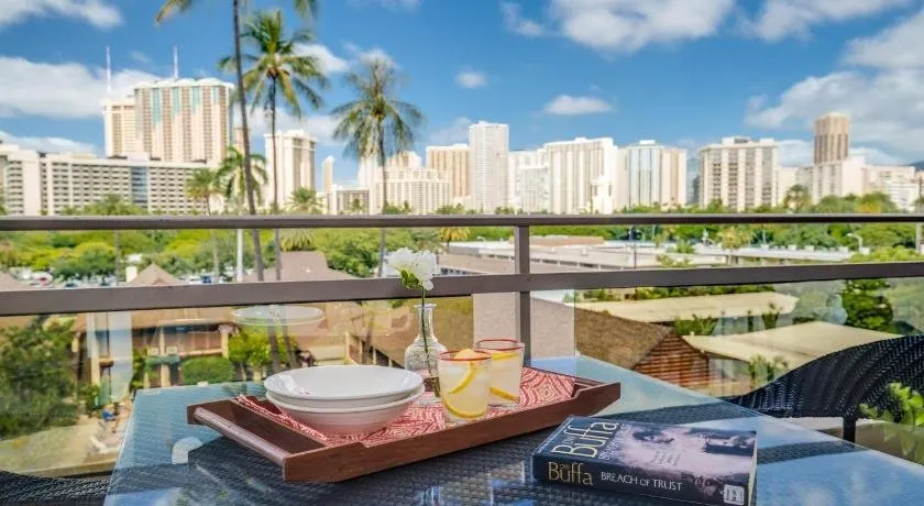 Regency on Beachwalk #86 - Image 1