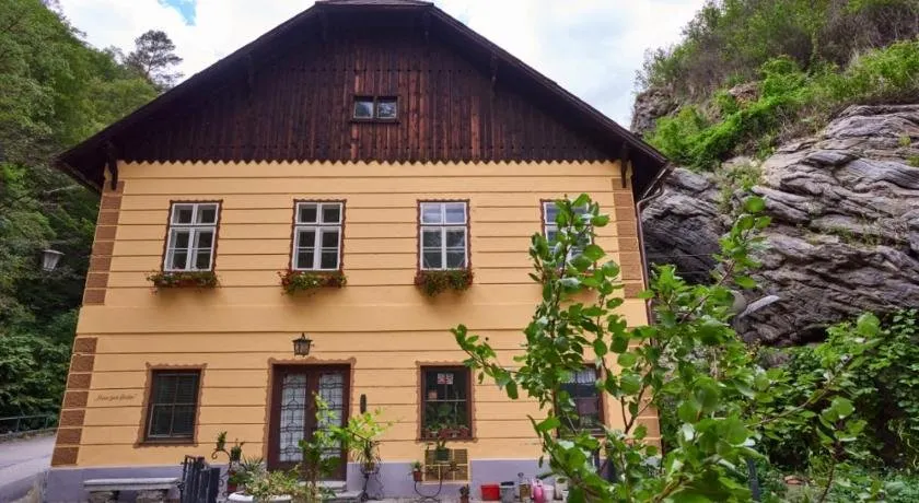 Haus zum Prater - Image 1