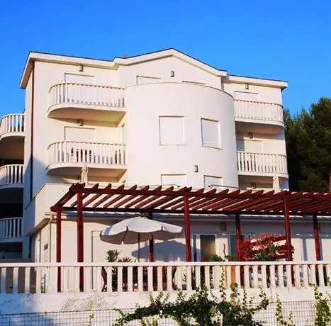 Villa Bianca - Image 1