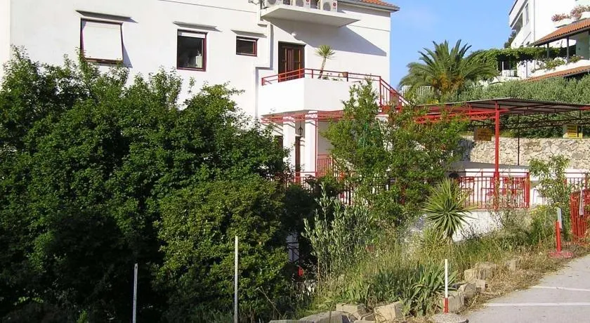 Guesthouse Curin - Image 1