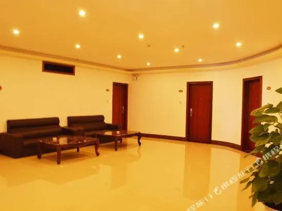 Haikou Jiangwan Seaview Hotel - Image 1