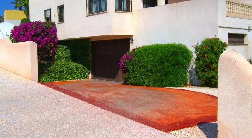 755 Las Ramblas Golf - Image 1