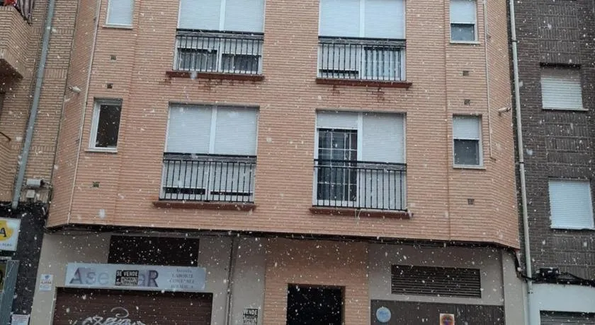 Calle Quevedo, 27 Apartamento. Feria - Image 1