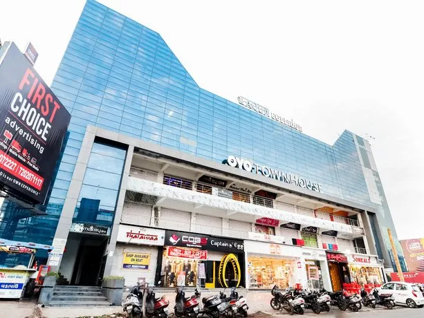 Aqua Corridor By OYO Rooms - Image 1
