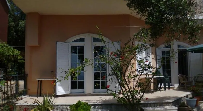 Deskas House. Two Floor Apartment With Excellent View - Image 1