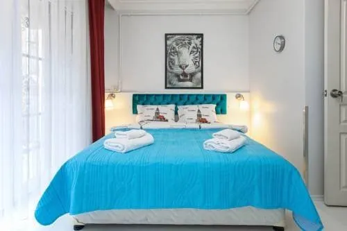 Home Aparts Cihangir - Image 1