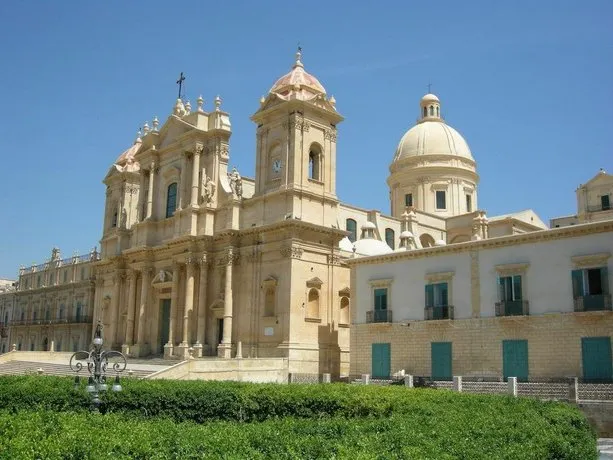 Colonia Marina - Image 1
