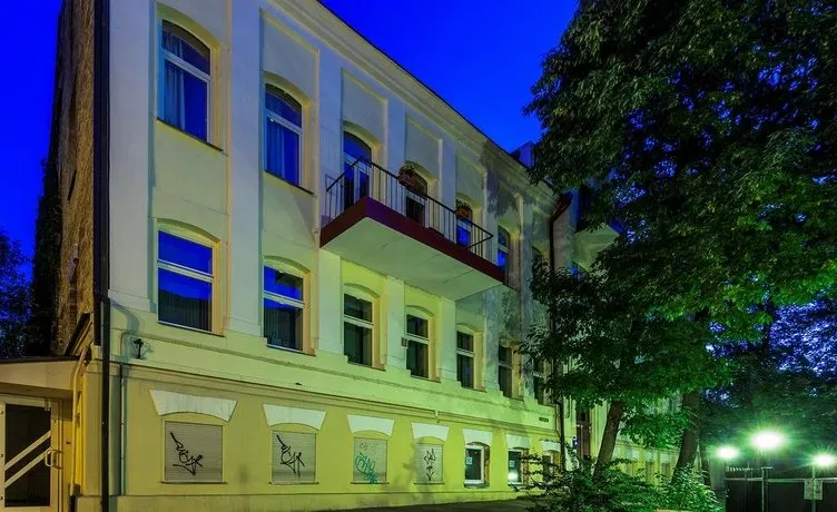 Center City Apartments - Image 1