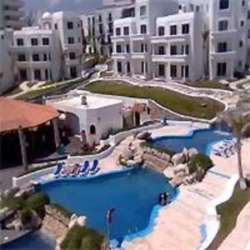 El Pueblito Beach Hotel - Image 1