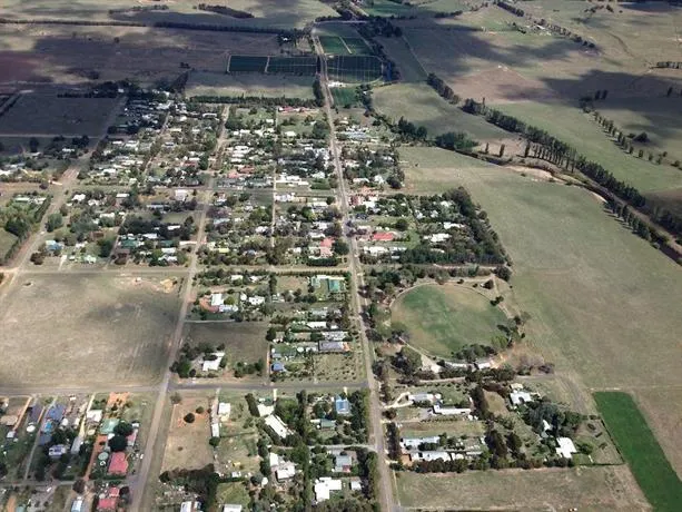 Gundaroo Colonial Inn - Image 1