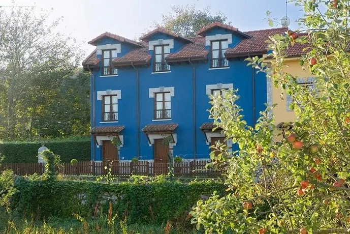 Apartamentos Rurales La Canalina - Image 1