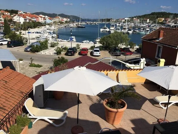 Apartments Tom - Image 1