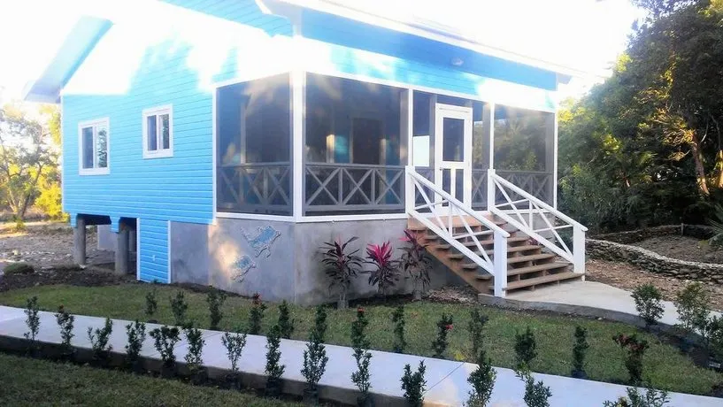 Serenity Beach Cottages - Image 1