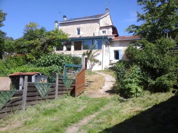 La Maison Bleue - Image 1