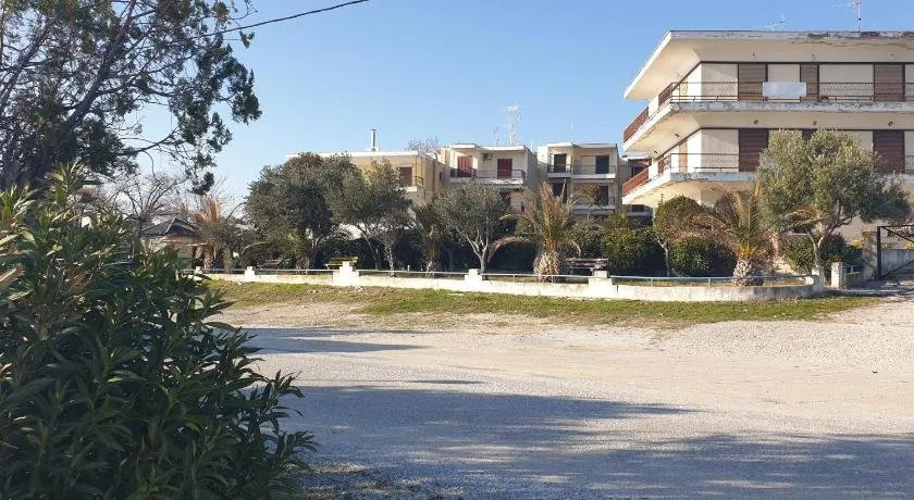 Santa Nera Beach Apartment - Image 1