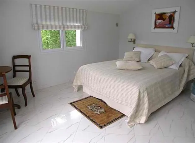 Chambres D'hotes Villa Yoda - Image 1