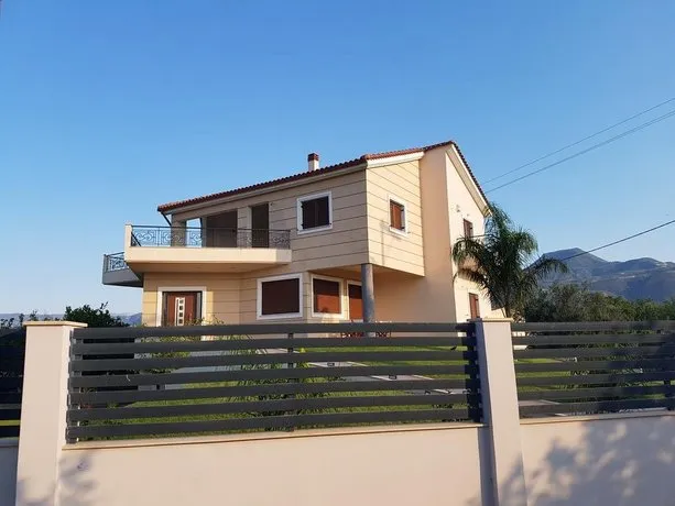 Dimitris Villa - Image 1
