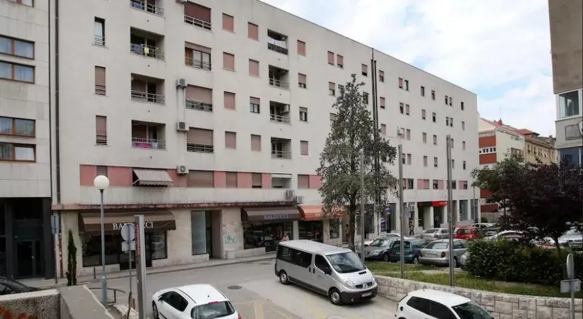 Apartment Lovret - Image 1