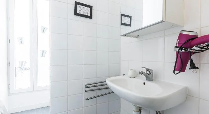Cosy 40m² near MONTMARTRE - Image 1