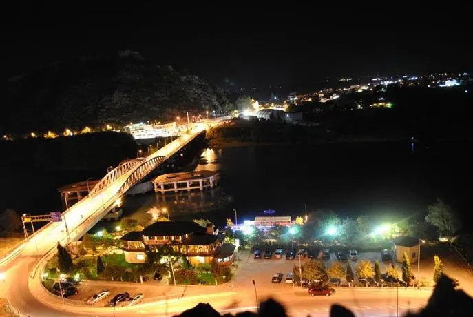 Hotel Vataksi - Image 1