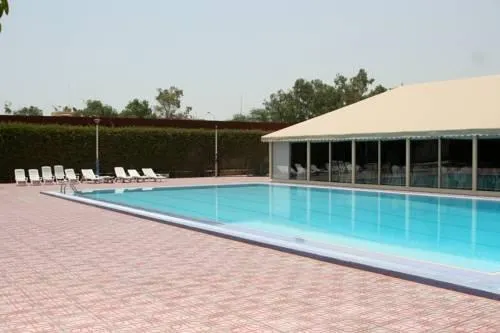 Dammam Hotel - Image 1