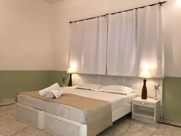 Casablanca Candolim - Image 1