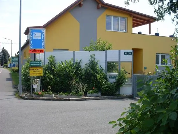 Gästehaus & Pension Wollautz - Image 1