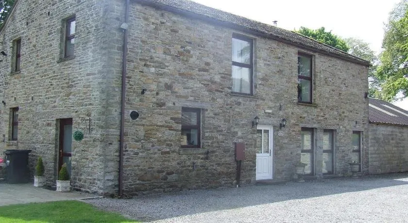 Old Camms Holiday Cottages - Image 1